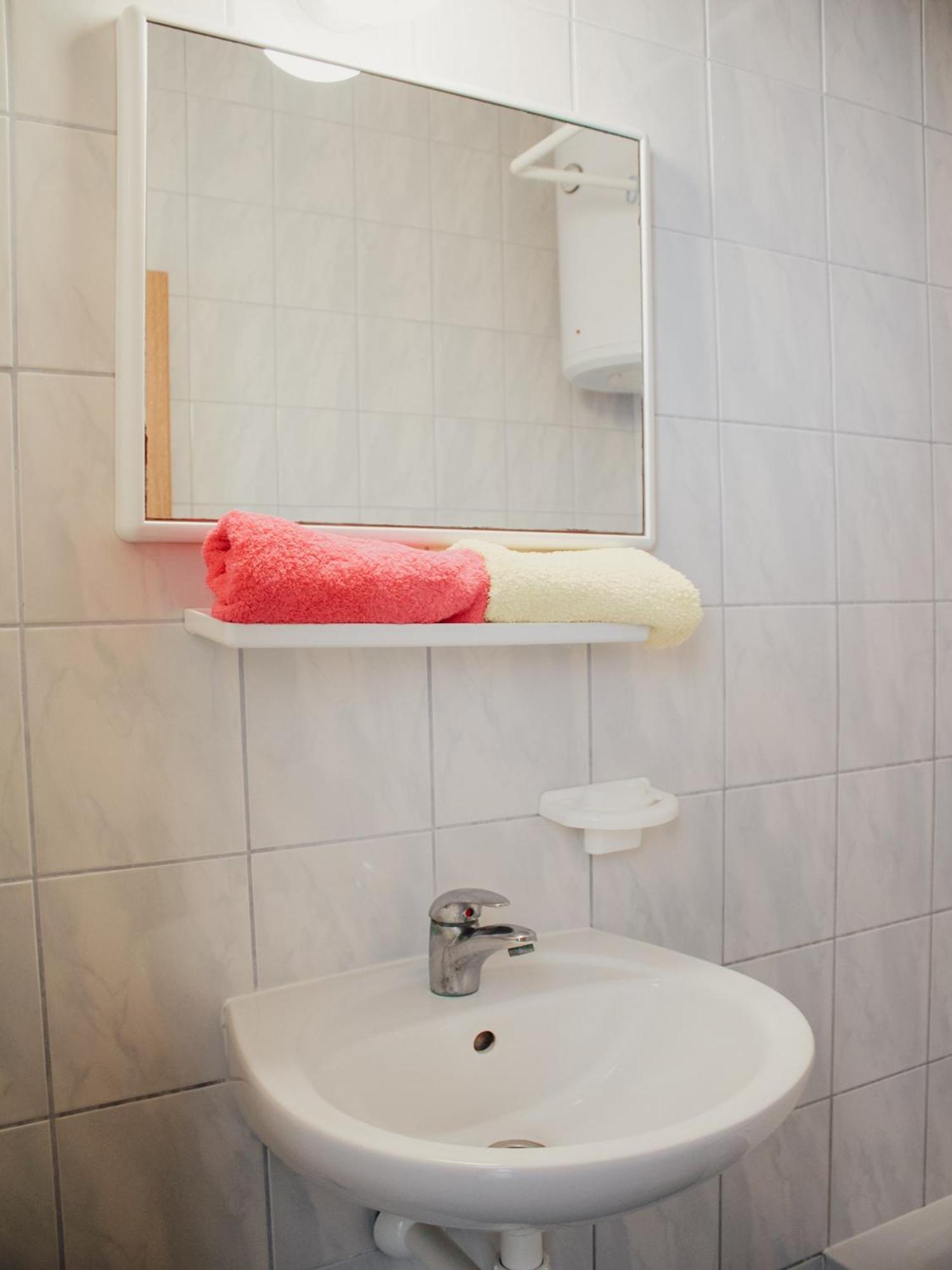 Apartments And Rooms Mato Neum Chambre photo