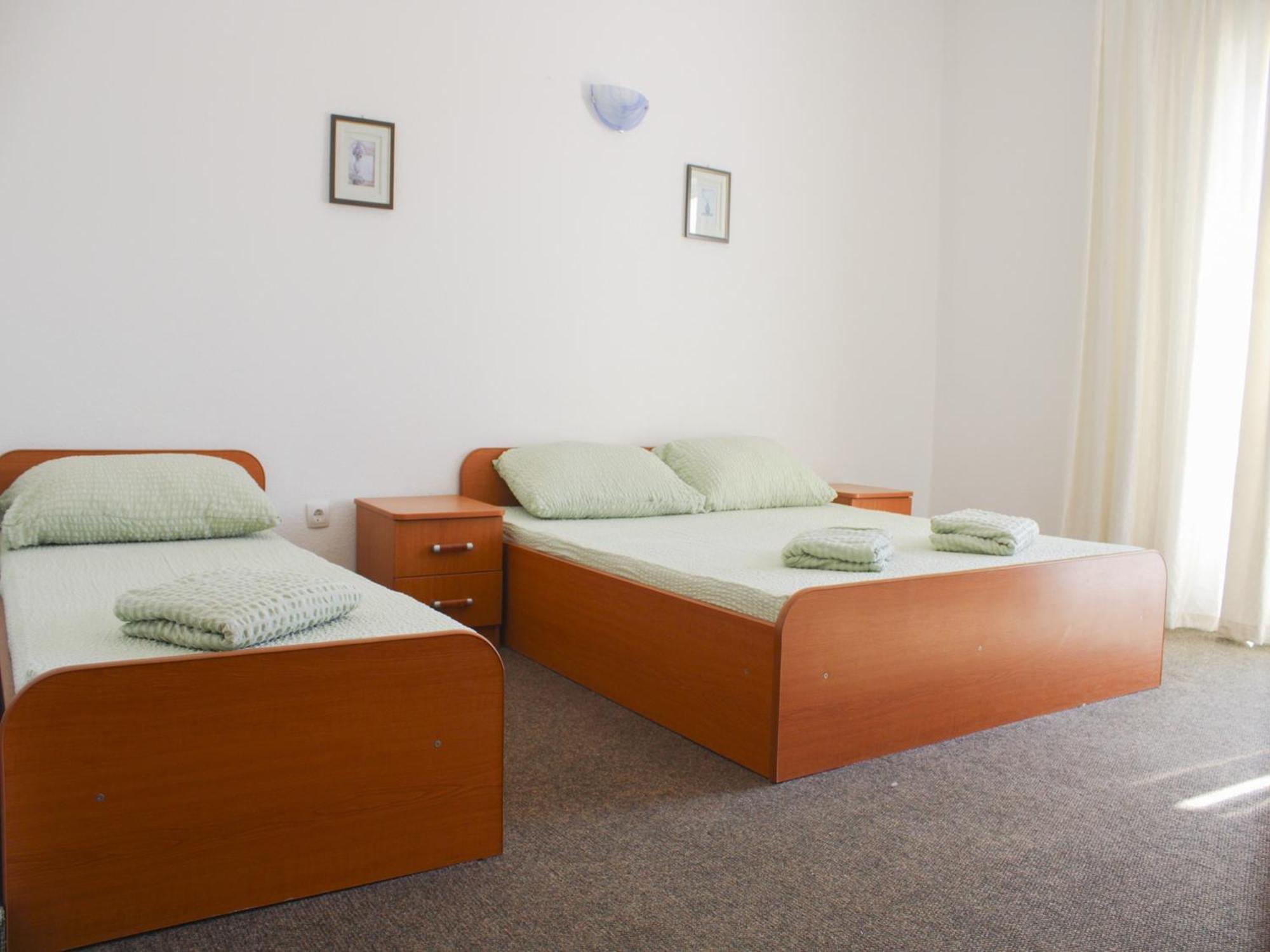 Apartments And Rooms Mato Neum Chambre photo